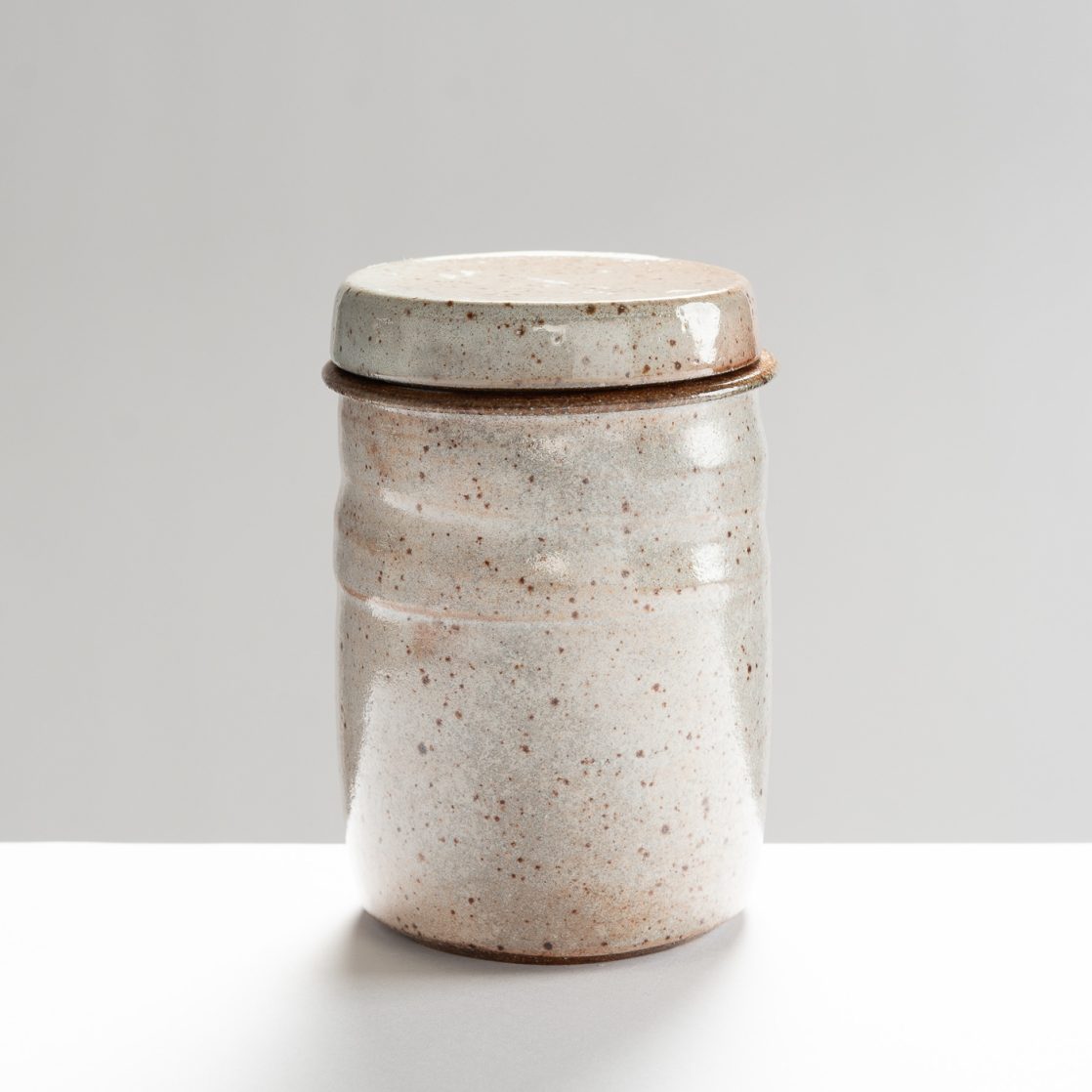 FLJ552Y120 Lidded Jar