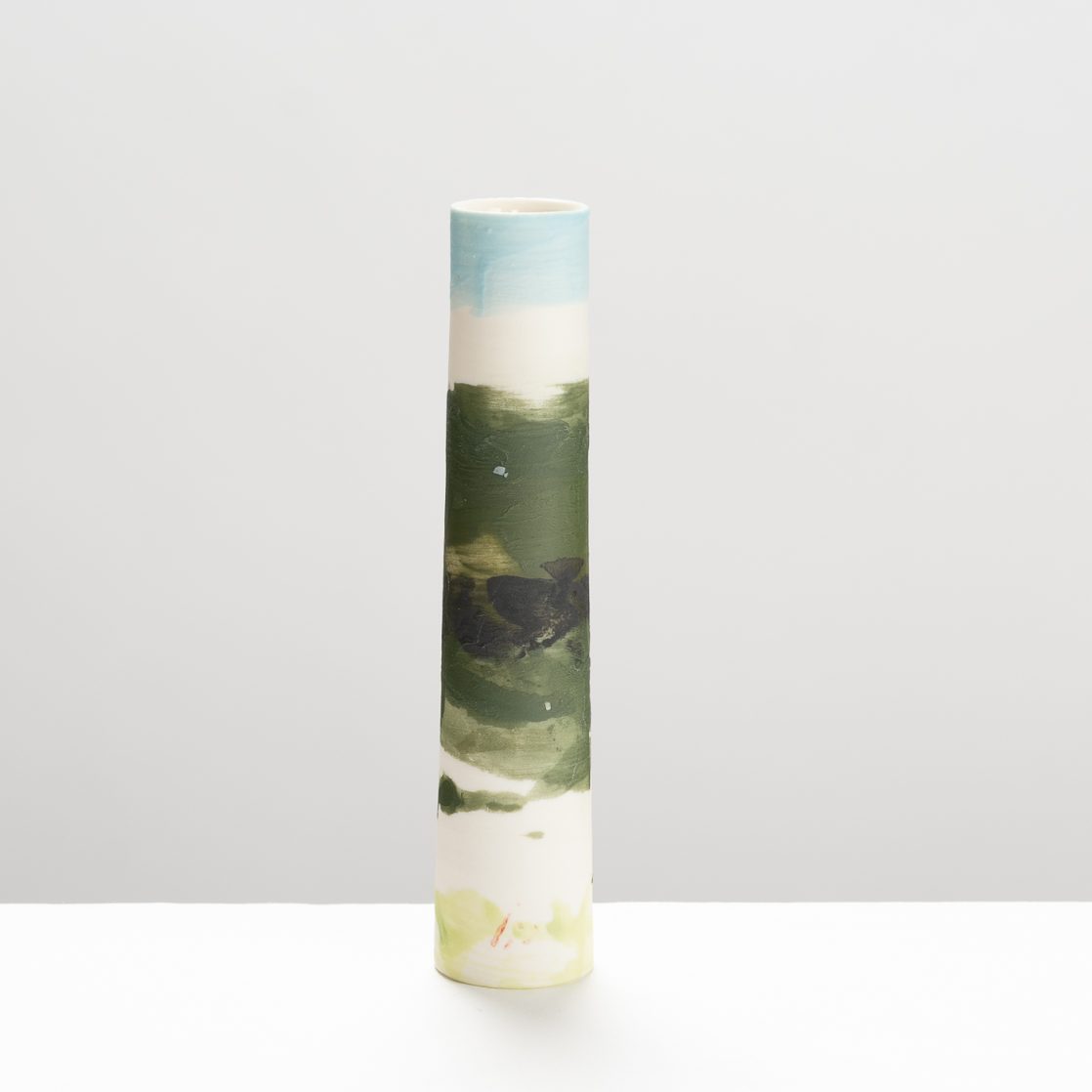 AT488Y458 Single Stem Vase Landscape