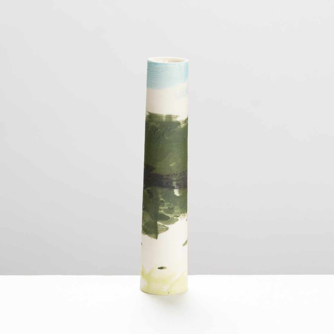 AT488Y458 Single Stem Vase Landscape