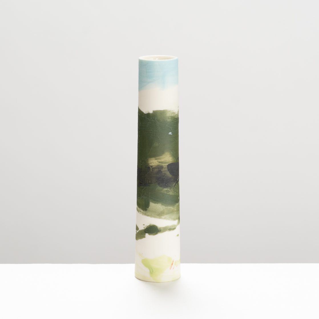 AT488Y458 Single Stem Vase Landscape