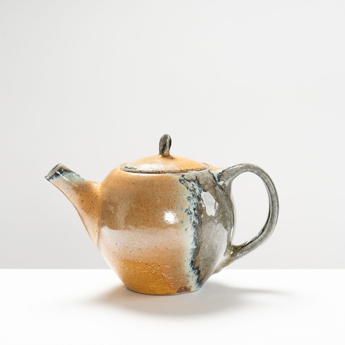 LH221X4842 Tea Pot