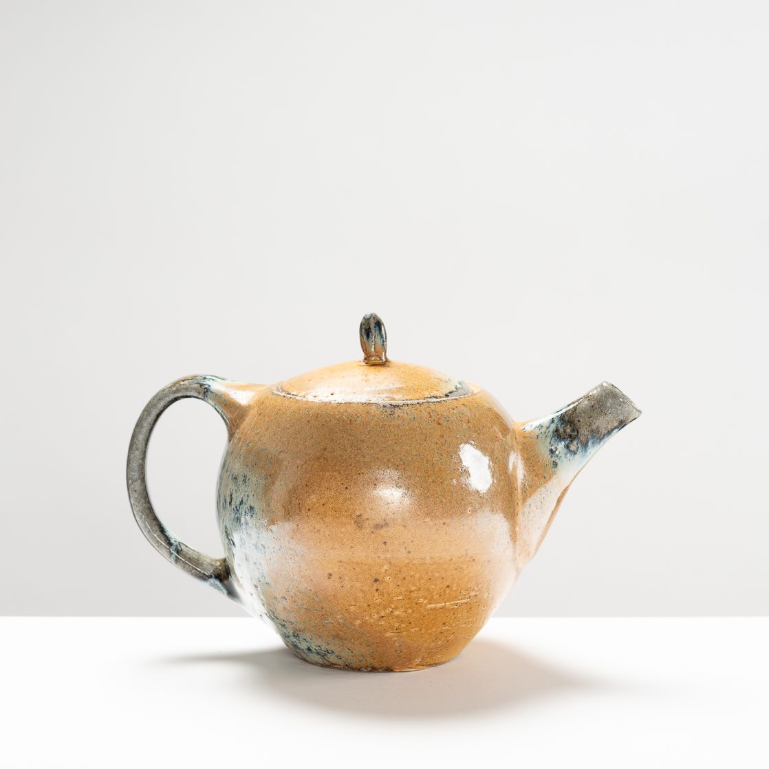 LH221X4842 Tea Pot