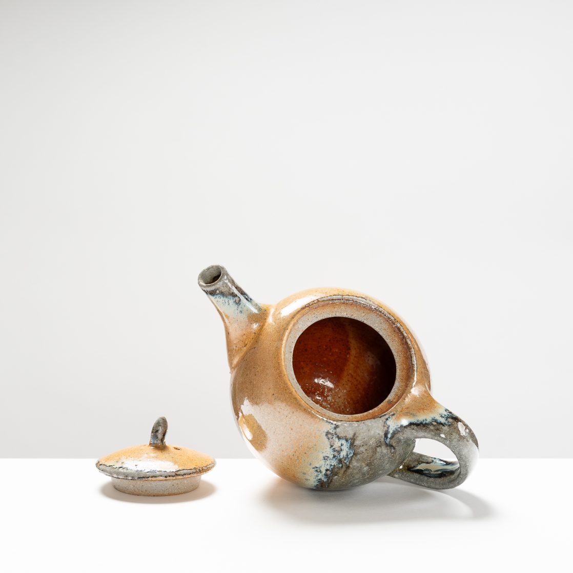 LH221X4842 Tea Pot