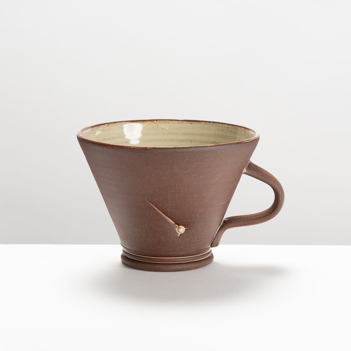 AY299Y398 Tapered Mug