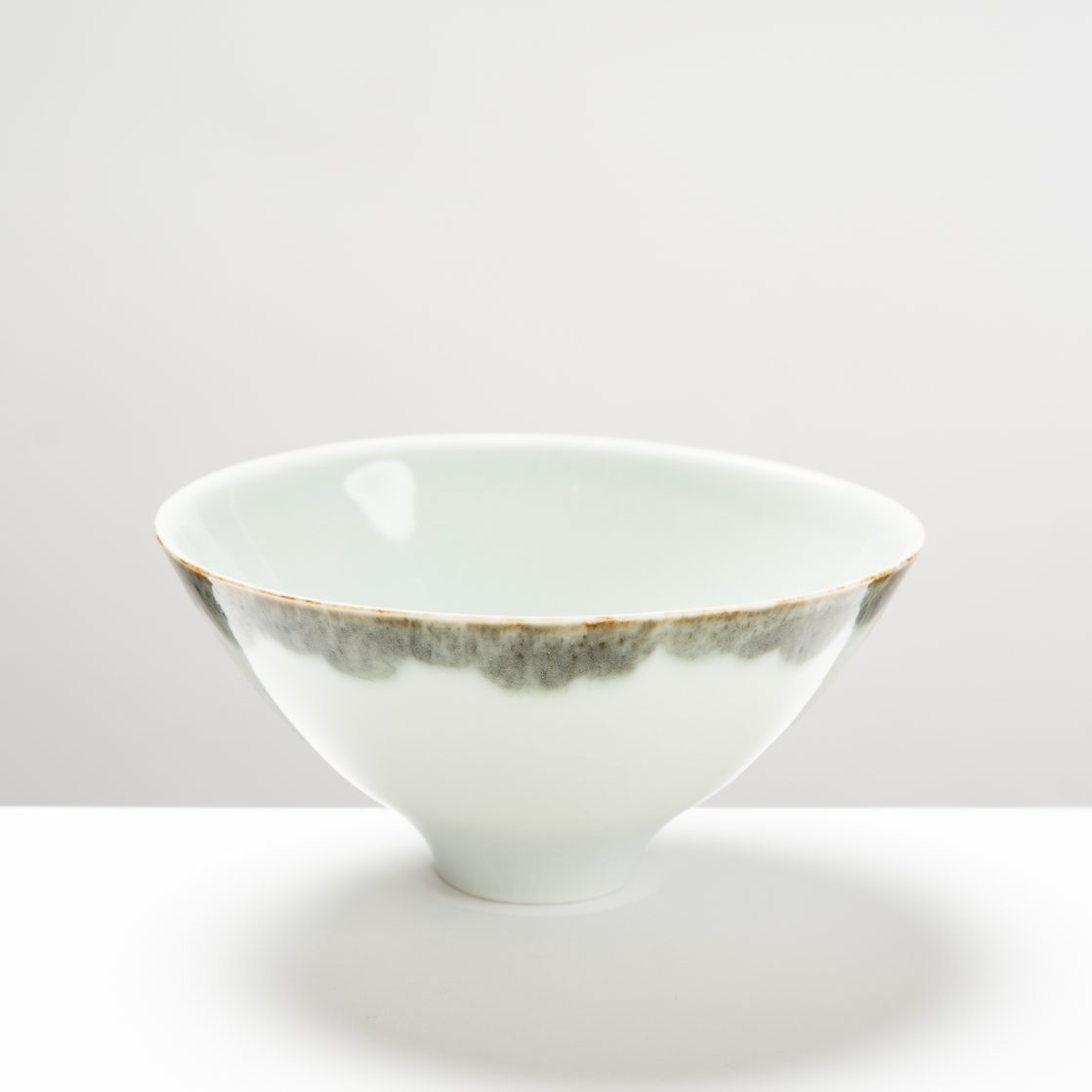 CK233Y1627 Celadon Bowl