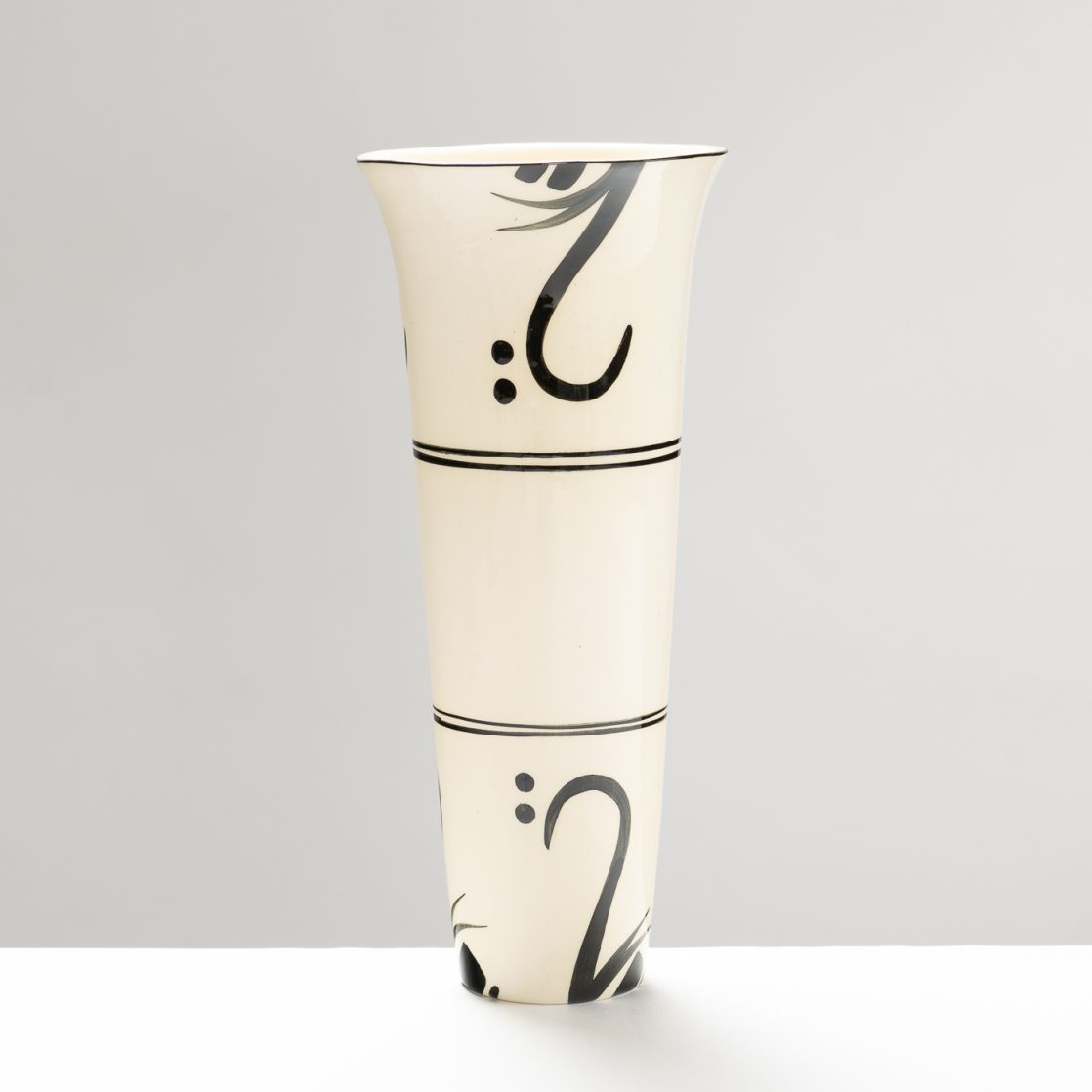 JC119Y2860 Kufic Medium Vase