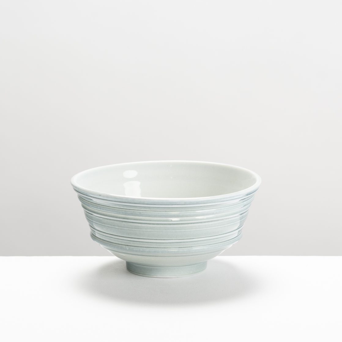 PB555Y32 Porcelain Bowl Banded