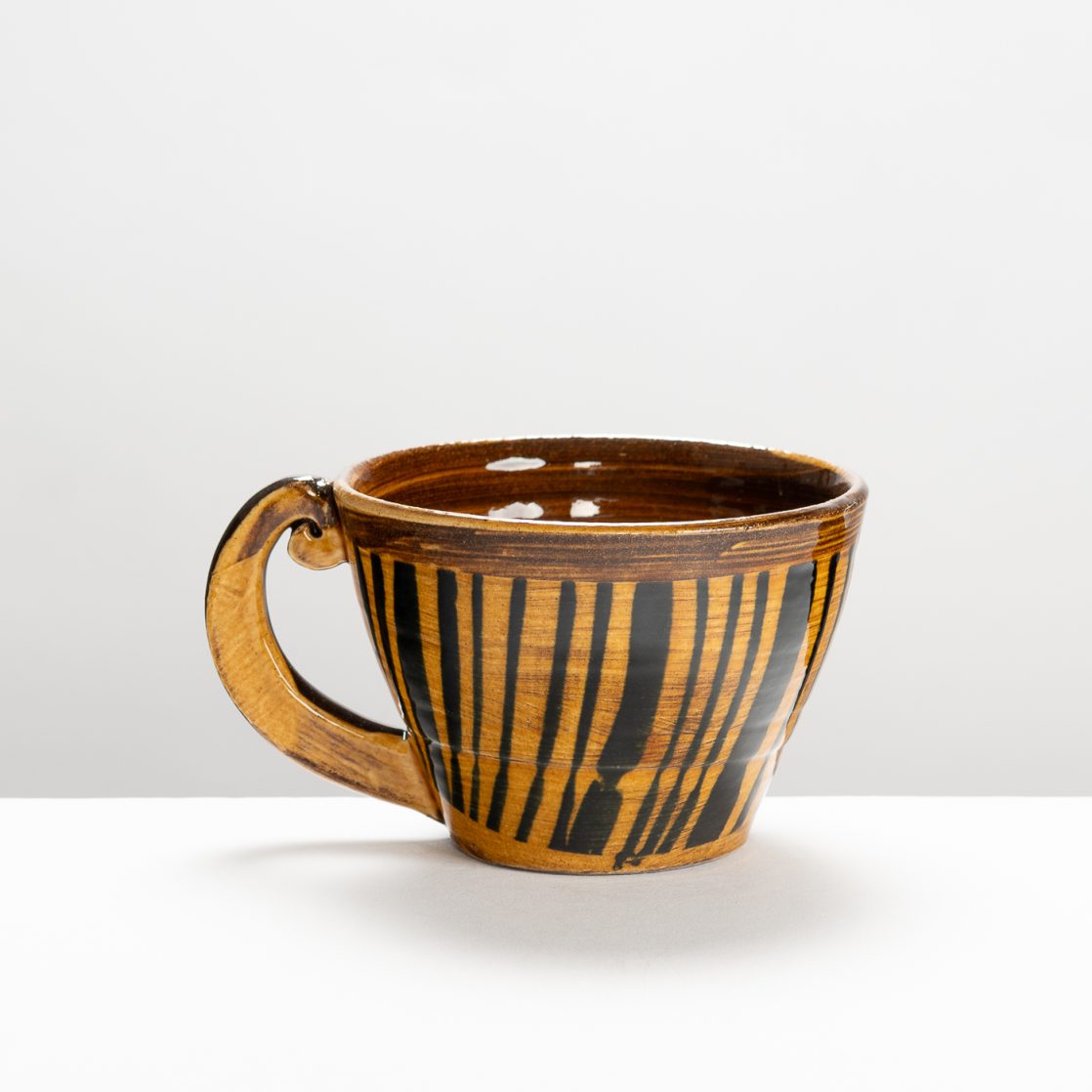 RP56Y1124 Terracotta Cup