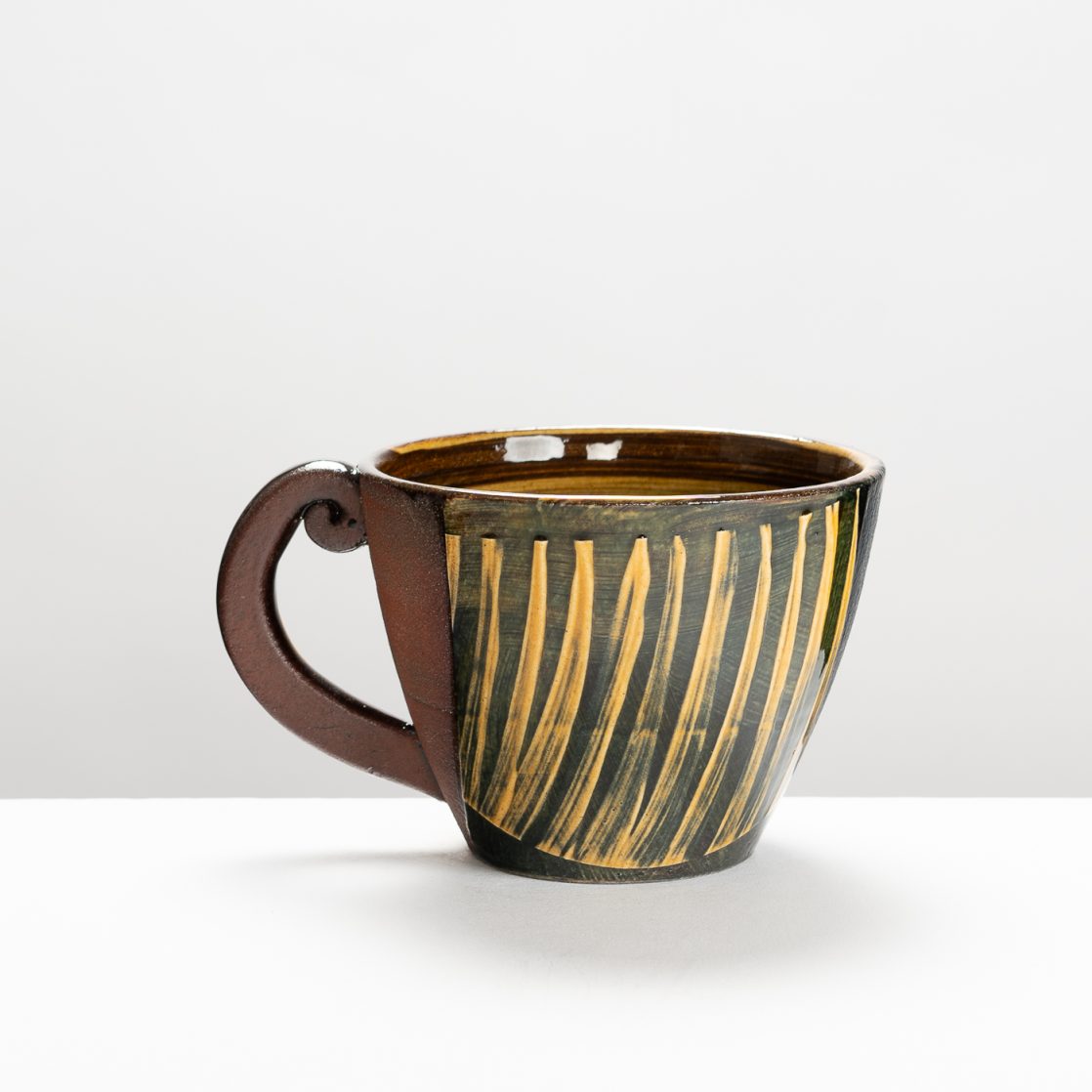 RP56Y1125 Terracotta Cup